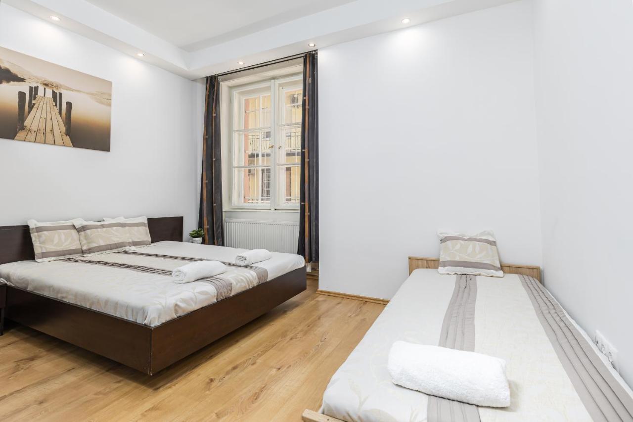 Real Apartments Kertesz Budapest Eksteriør bilde