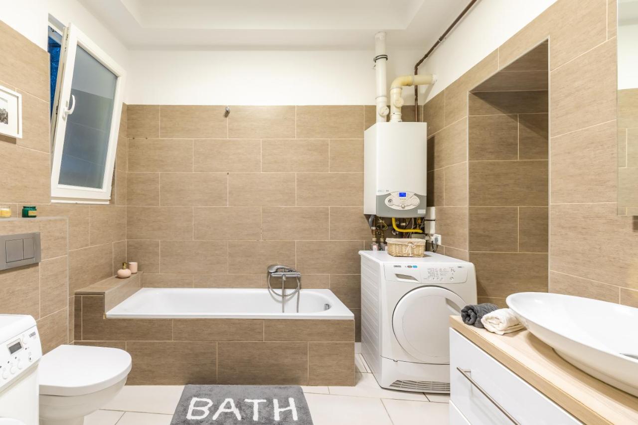 Real Apartments Kertesz Budapest Eksteriør bilde